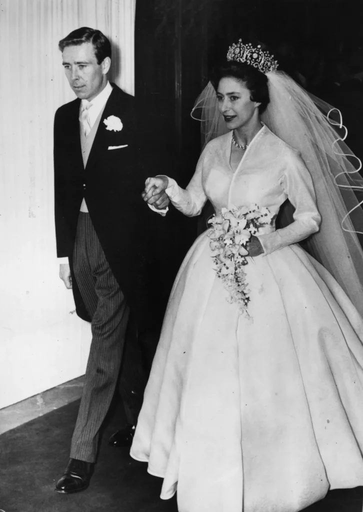 لباس عروس پرنسس مارگارت (1960)
